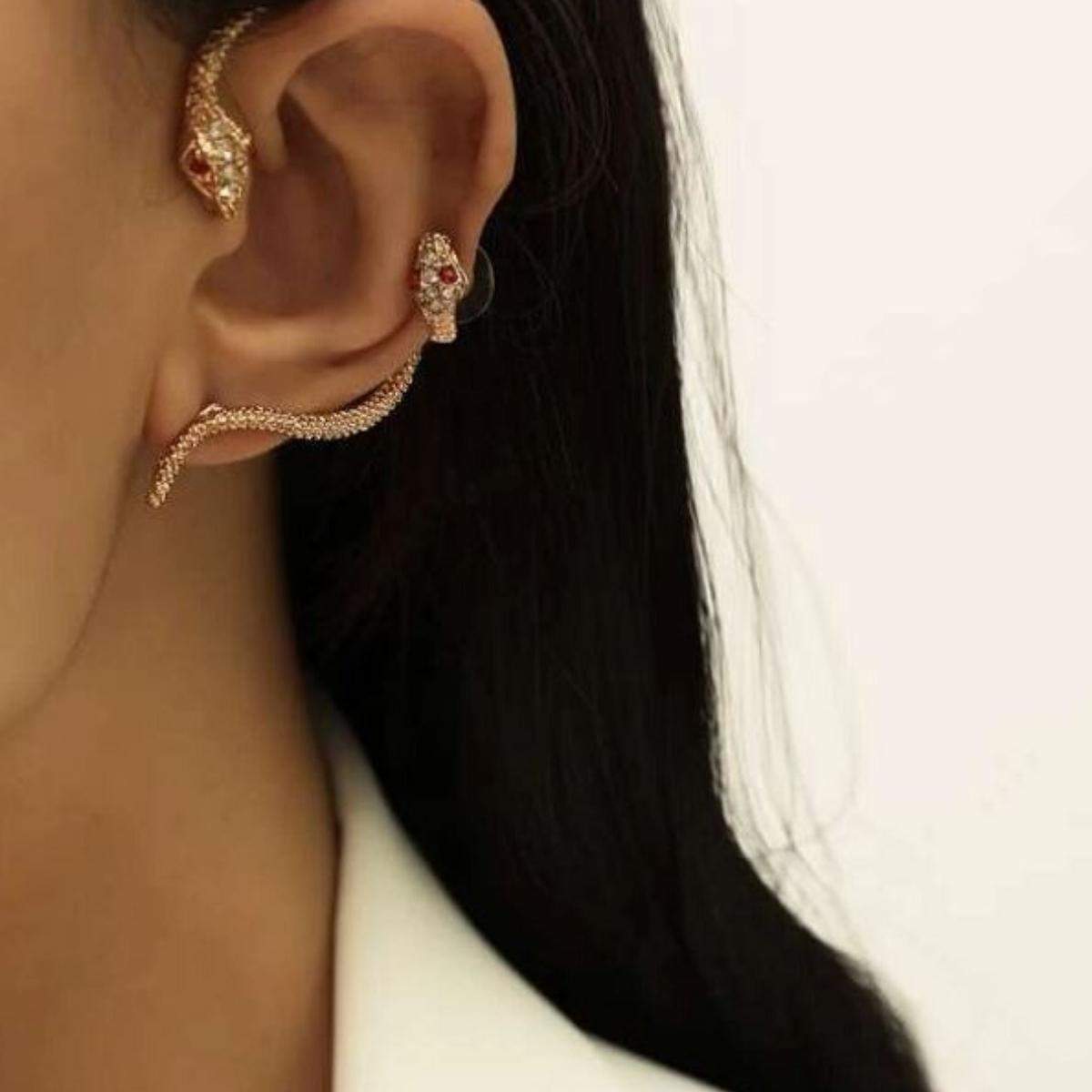 Rhinestone-snake-earrings-no24678-nocothebrand