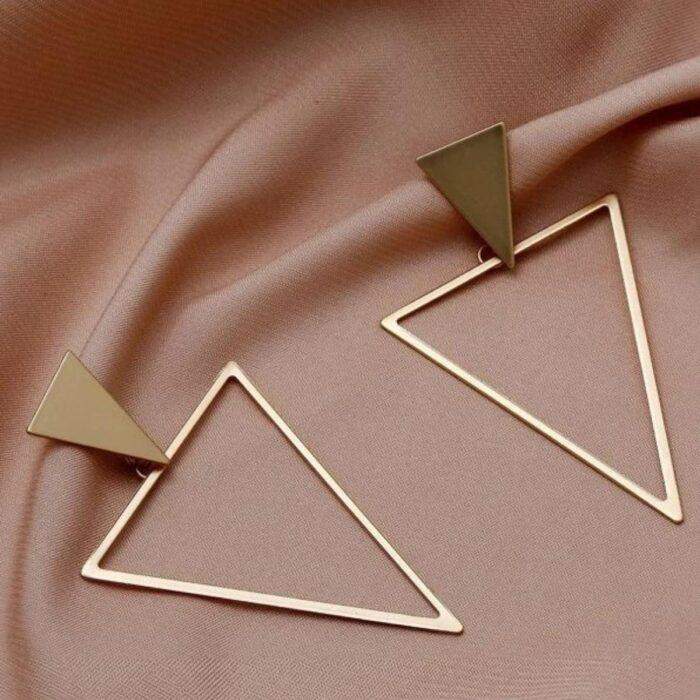 Triangle-earrings-no24673-nocothebrand-2