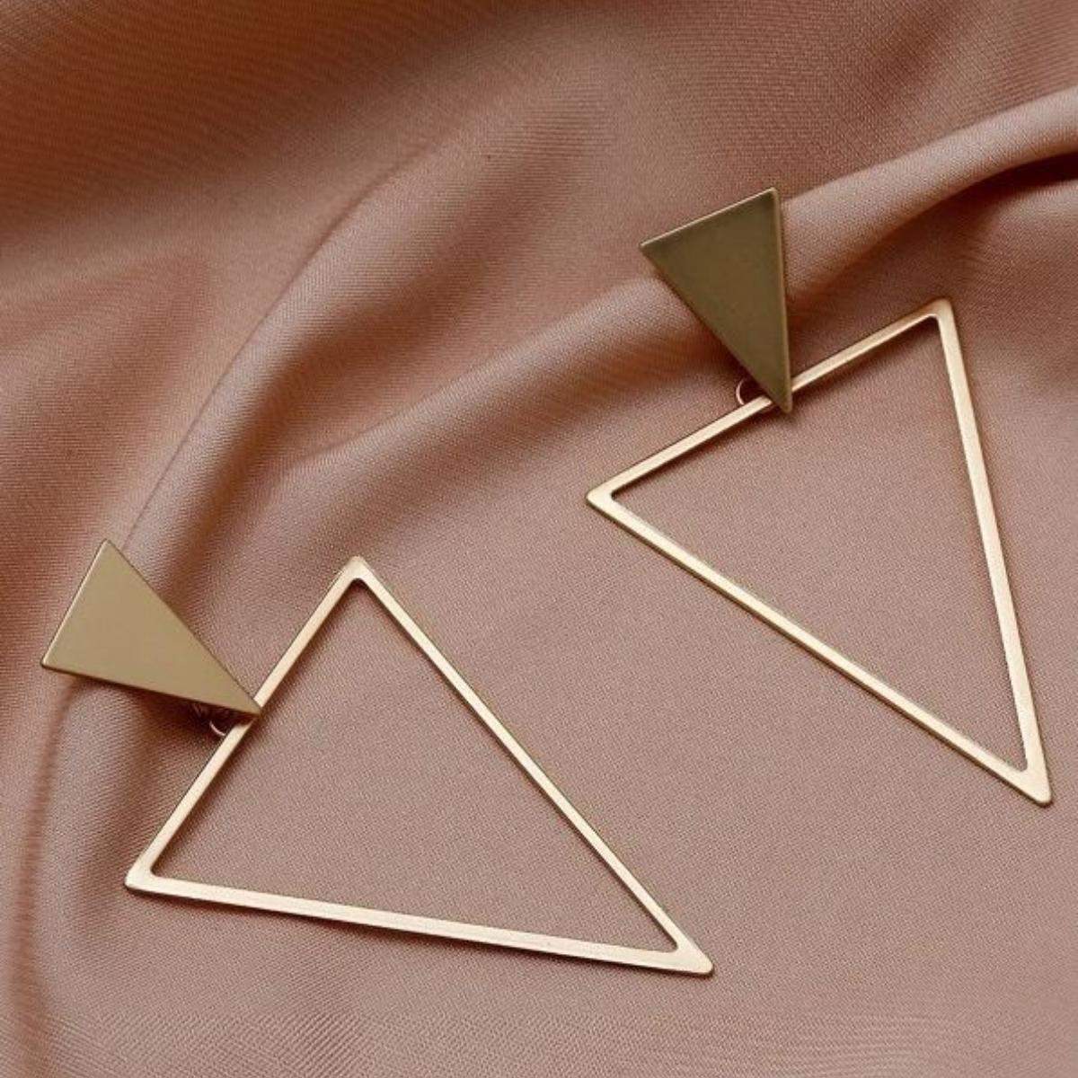 Triangle-earrings-no24673-nocothebrand-2