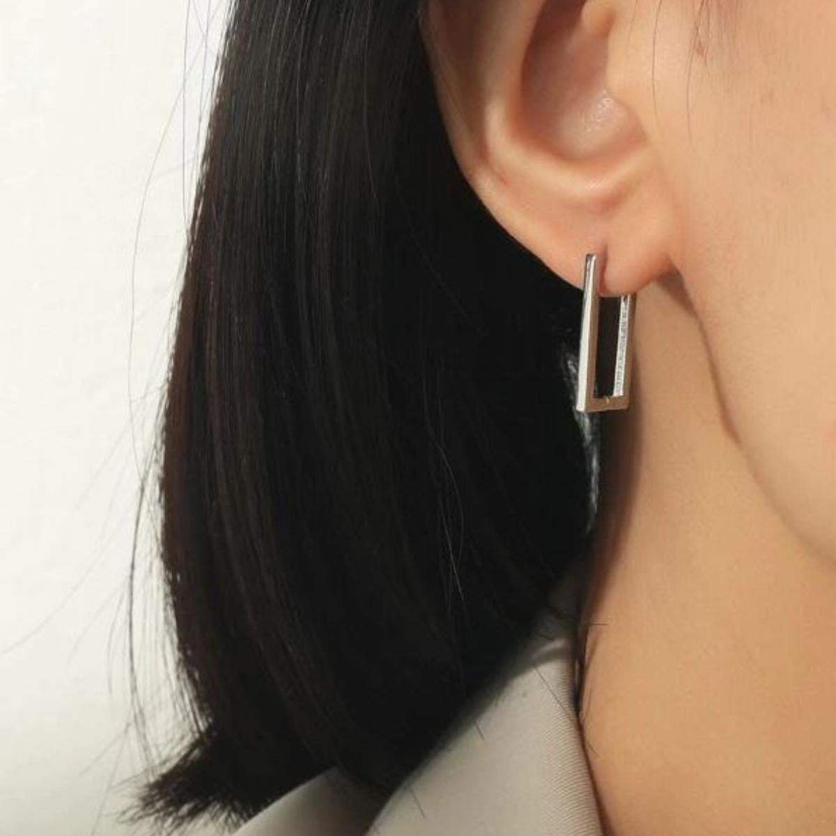 Clip-design-hoop-earrings-no24822-nocothebrand-3