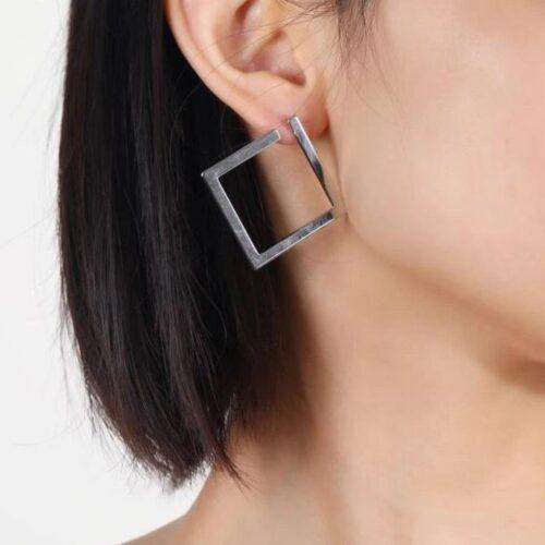 Metal-square-earrings-no24823-nocothebrand-1