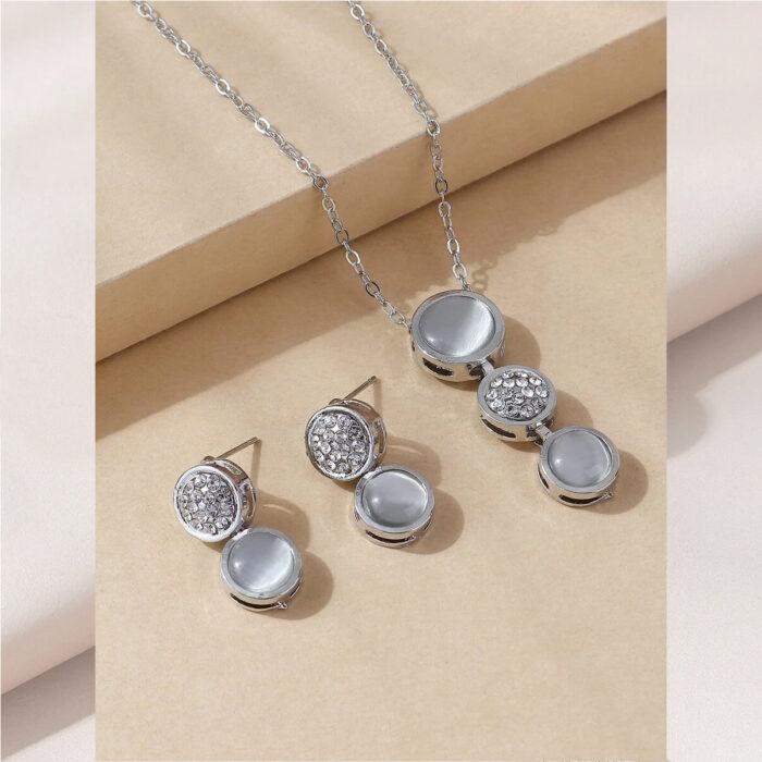 Rhinestone-necklace-and-earring-set-no25497-nocothebrand-asimi03