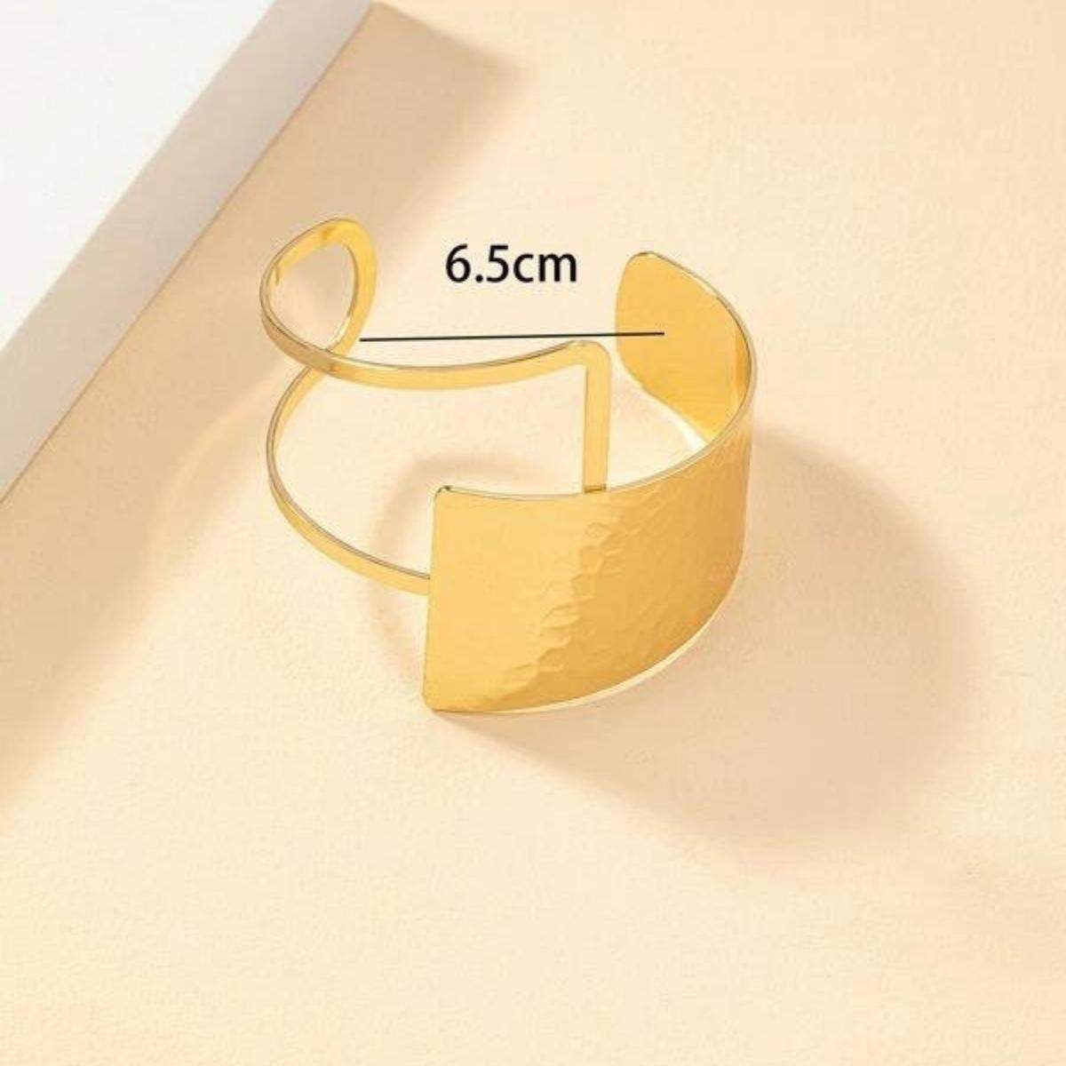 Geometric-cuff-vraxioli-no25532-nocothebrand-02