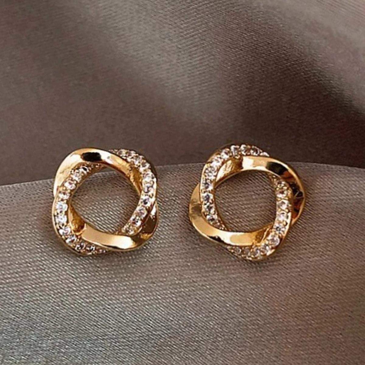 Round-gold-earrings-no25722-nocothebrand-2