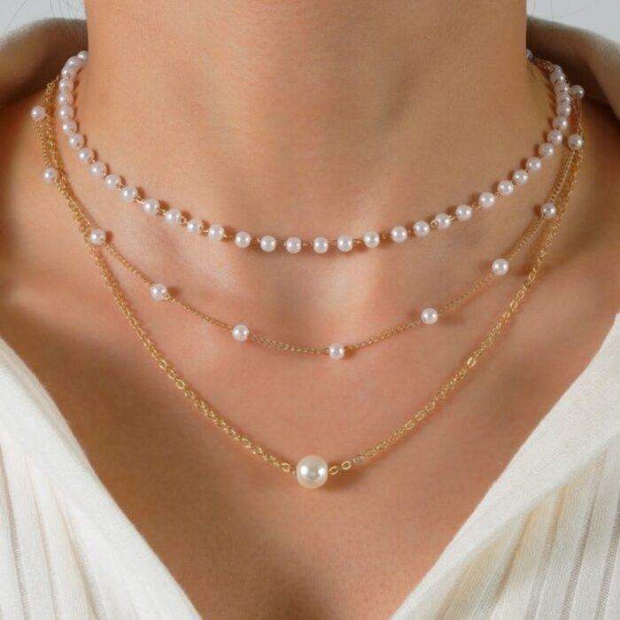 Triplo-xriso-kolie-me-perles-no26277-nocothebrand