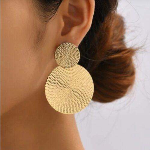 Glamorous-gold-earings-no24895-nocothebrand-3