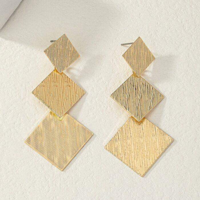 Kremasta-skoularikia-romvos-no26954-nocothebrand-1