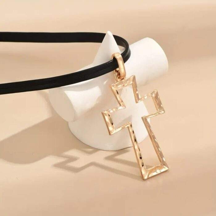 Xrisos-stavros-me-dermatino-louraki-no27121-nocothebrand-4