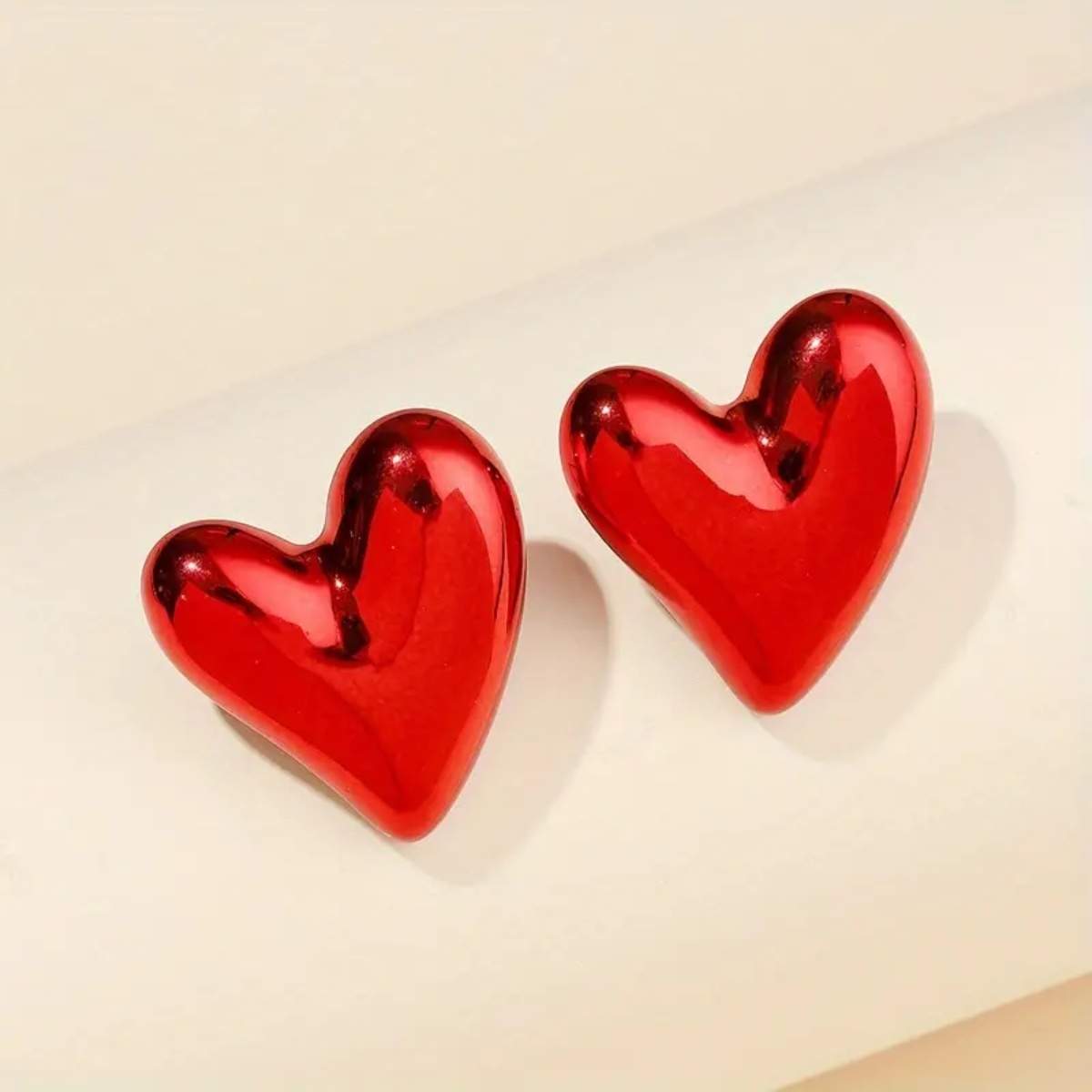 Metallic-heart-earings-no27376-nocothebrand-kokkino