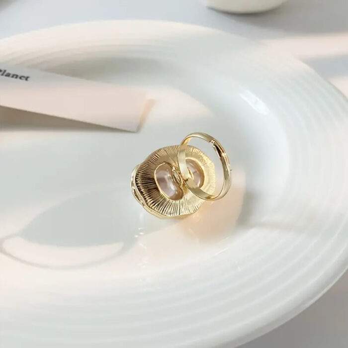 Glamour-pearl-ring-no28527-nocothebrand-02