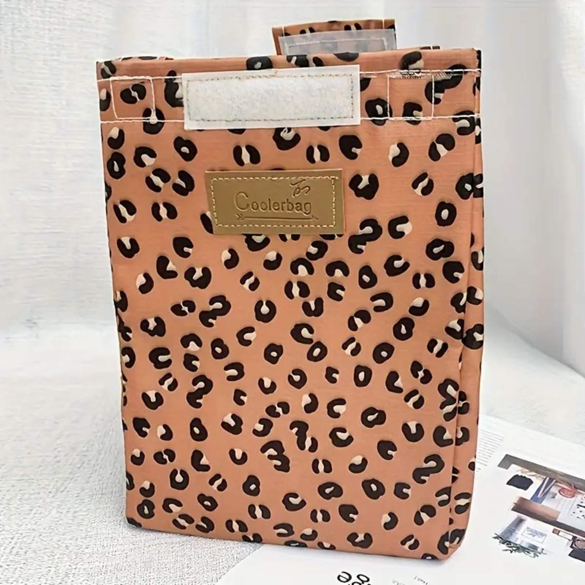 Leopard-print-isothermiki-tsanta-metaforas-no28722-nocothebrand-4
