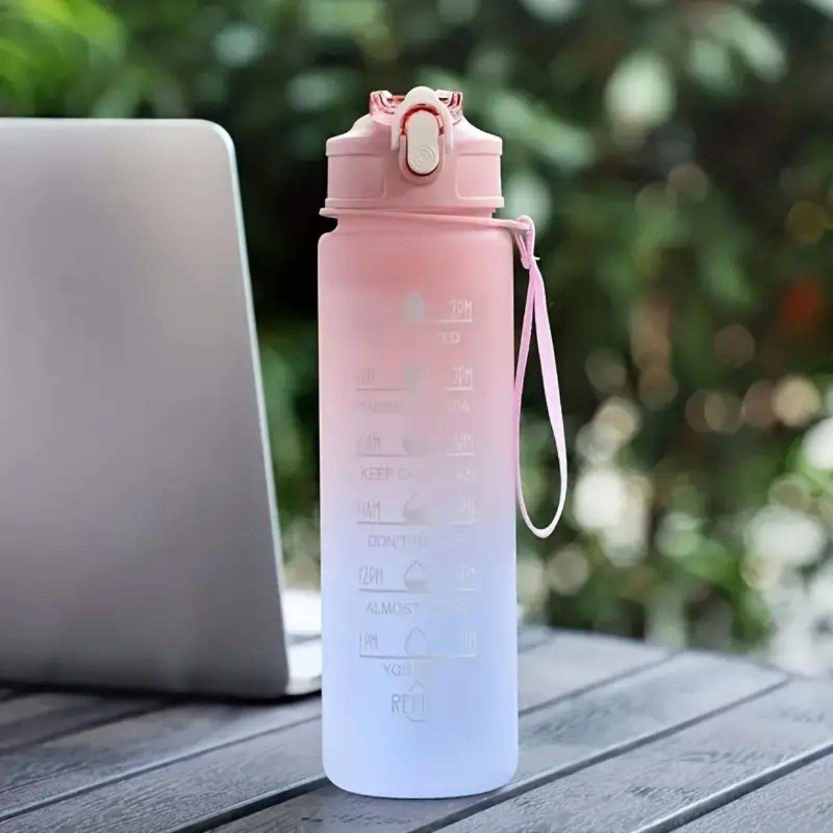 Sports-water-bottle-750ml-nocothebrand-roz