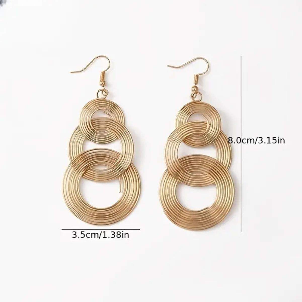 Triple-circle-earrings-no28636-museclothing-2