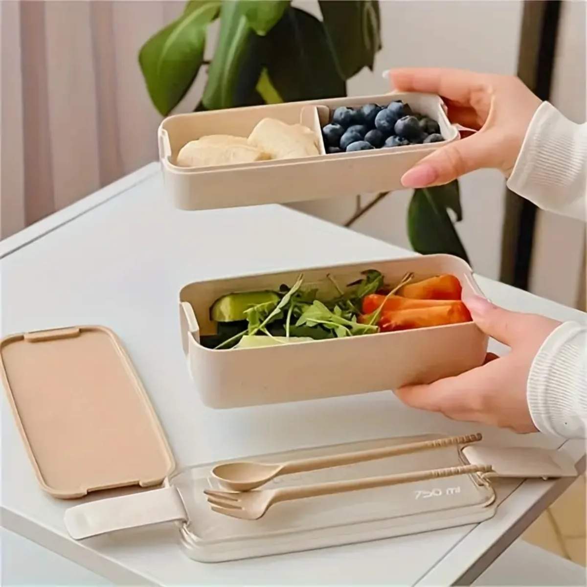 Triplo-lunch-box-me-koutalopirouno-no28728-nocothebrand-mpez-