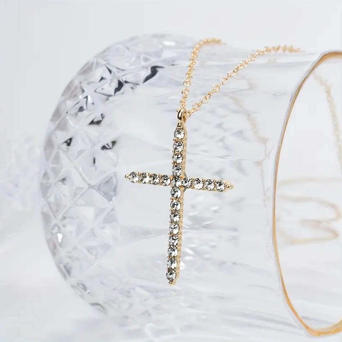chryso-kolie-rhinestone-cross-NO30083-noothebrand-4