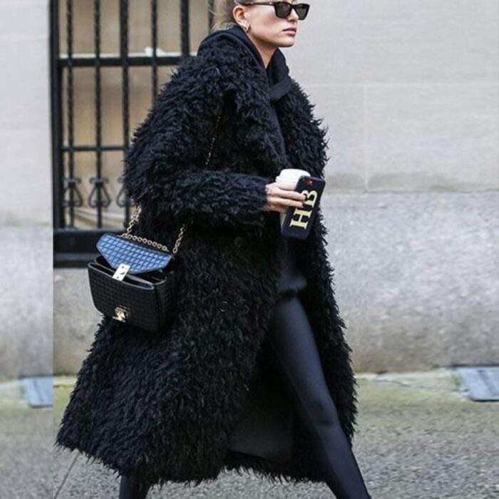 Black-fluffy-jacket-no10249-nocothebrand-mavro02