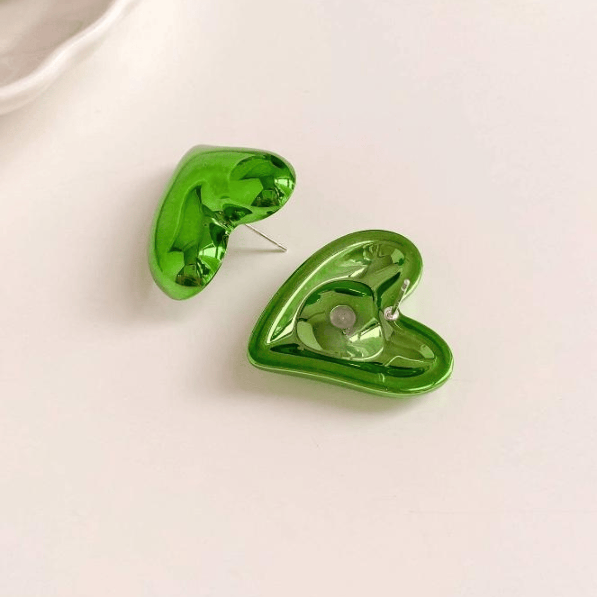Metallic-heart-earings-no27376-nocothebrand-prasino