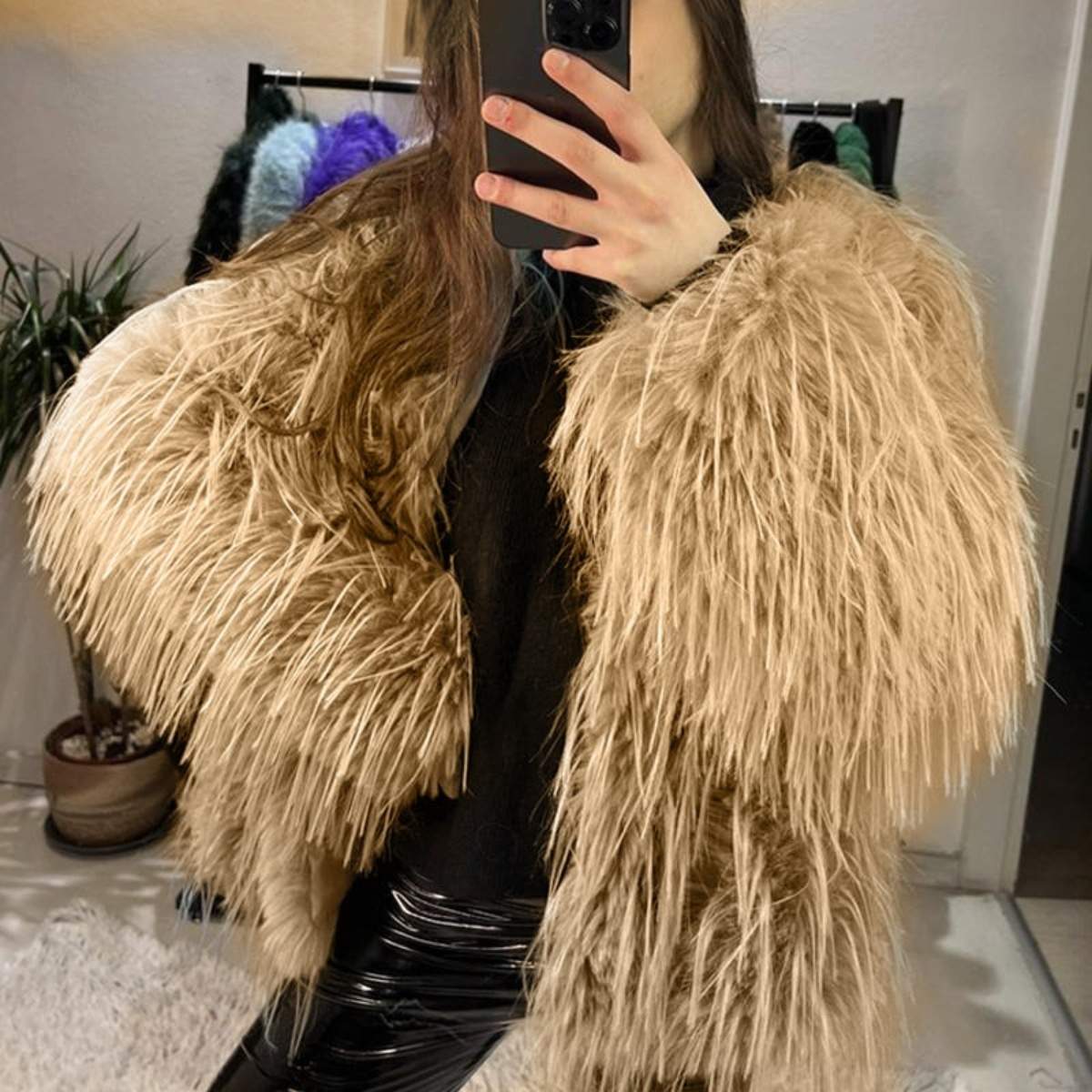 Queen-furry-jacket-no27037-museclothing-mpez02