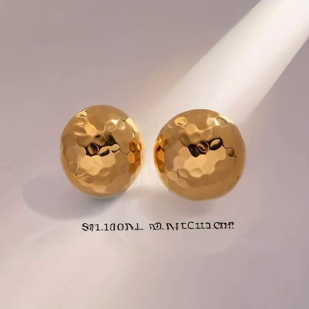 skoularikia-sfyrilata-bold-studs-NO30458-nocothebrand-5