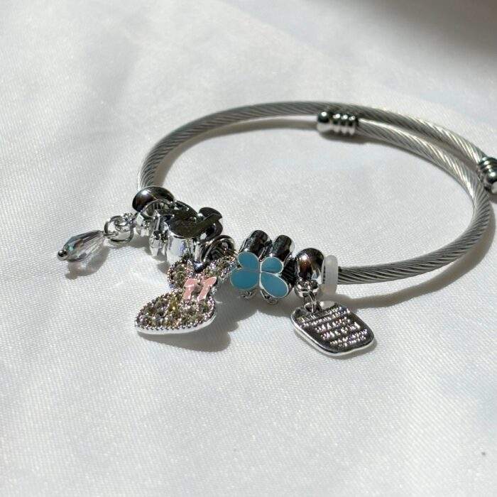 vraxioli-bunny-charm-no28965-nocothebrand3