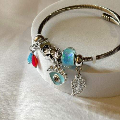 vraxioli-leaf-charm-no28601-nocothebrand7