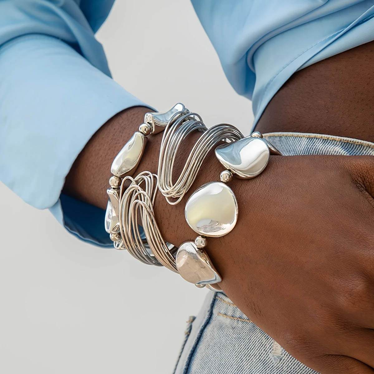 fashion-cuff-set-vrachiolia-silver-NO30549-nocothebrand-1