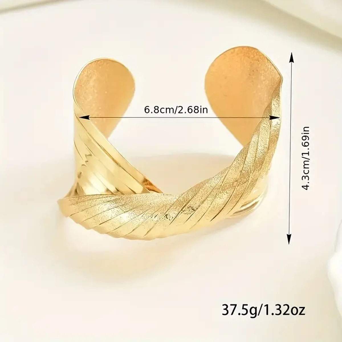 vintage-gold-twist-cuff-vrachioli-NO30709-nocothebrand-4