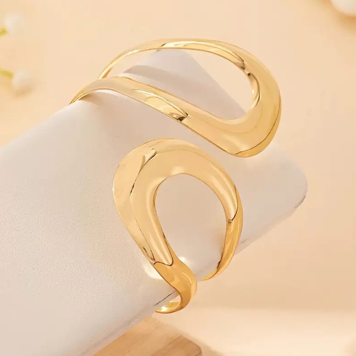 cuff-vrachioli-chryso-s-shape-NO30815-nocothebrand-1